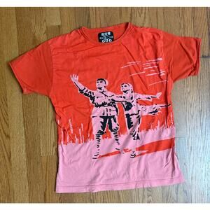 GOD Goods of Desire Hong Kong Graphic T-Shirt Red Pink Propaganda Style Men’s M